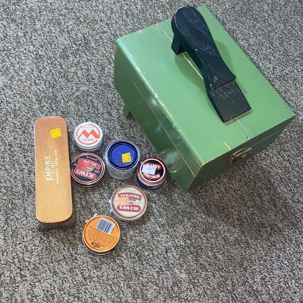 VTG EMPIRE 51-1697 REINFORCED HORSE HAIR & SHOE SHINE KIT BOX WOOD